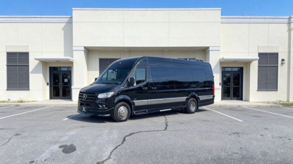 fremont 15 passenger sprinter van