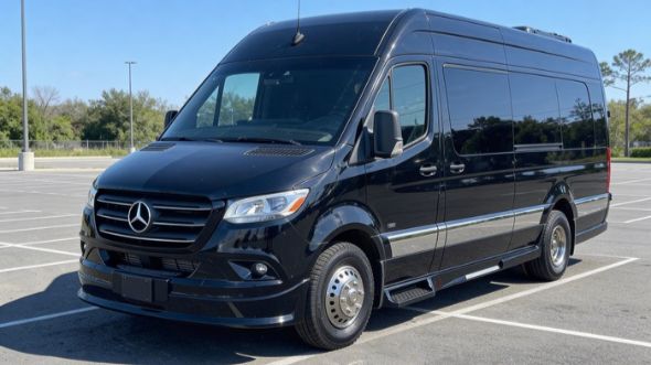 fremont 8 passenger sprinter van